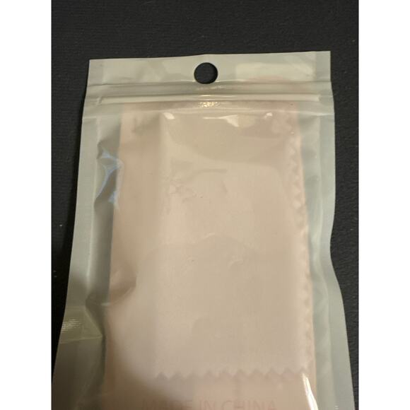 NWT Faux Marquis Shaped Ruby Earrings In A Silvertone Dangle Setting - Picture 5 of 5